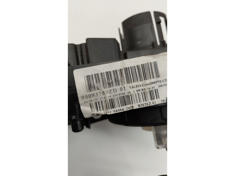 Recambio de mando multifuncion para peugeot 208 active referencia OEM IAM 98081769ZD  
							