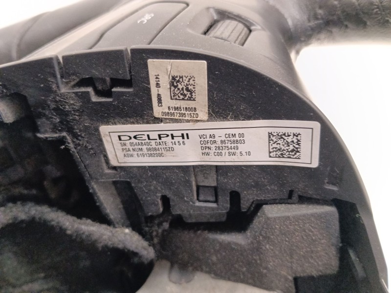 Recambio de volante sin airbag para peugeot 208 active referencia OEM IAM 98084115ZD  