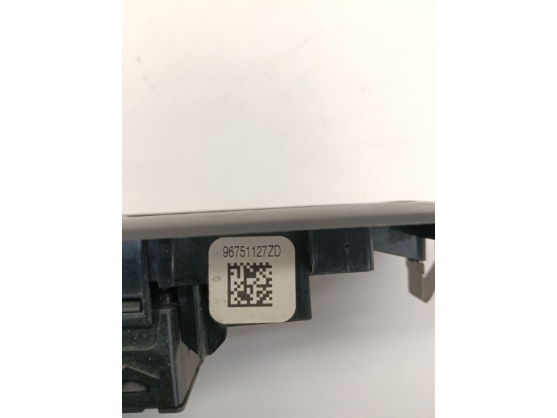 Recambio de mando elevalunas delantero izquierdo para peugeot 208 active referencia OEM IAM   
							