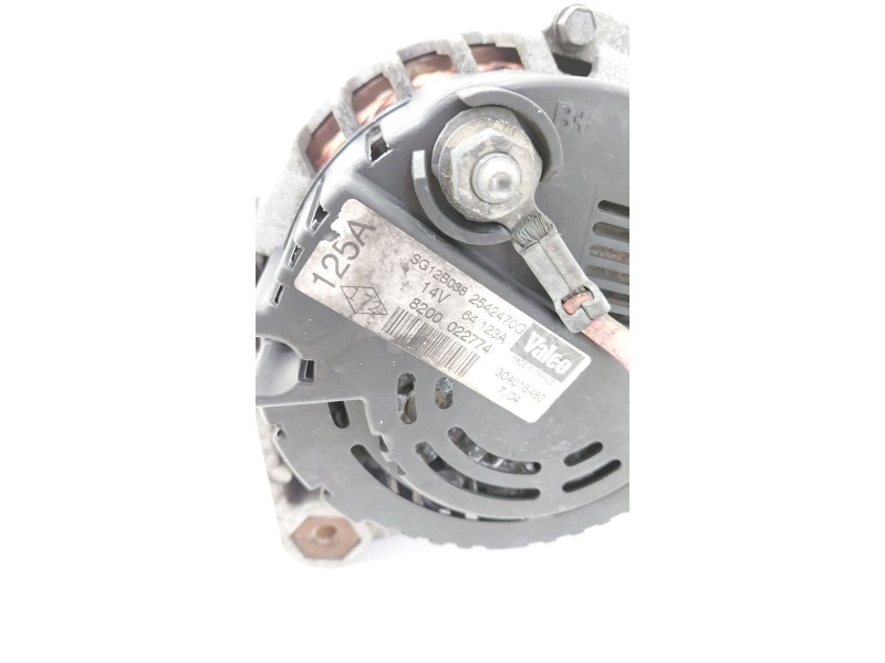 Recambio de alternador para renault clio ii (bb_, cb_) 1.5 dci (b/cb08) referencia OEM IAM 8200022774  
