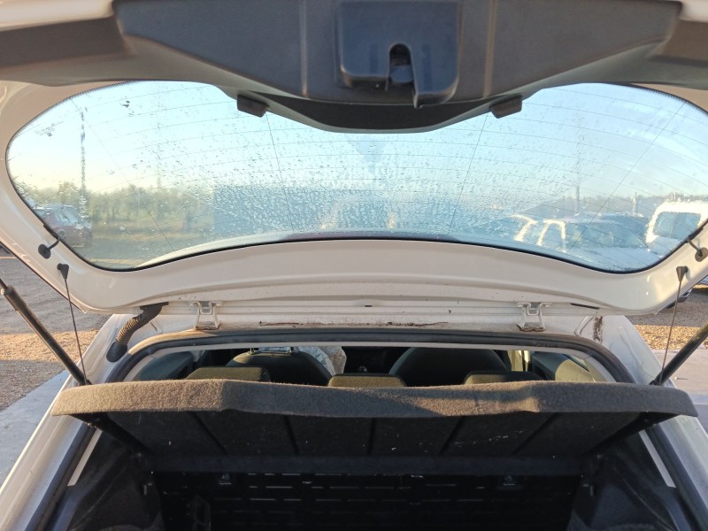 Recambio de bandeja trasera para seat ibiza v (kj1, kjg) 1.0 referencia OEM IAM   
							