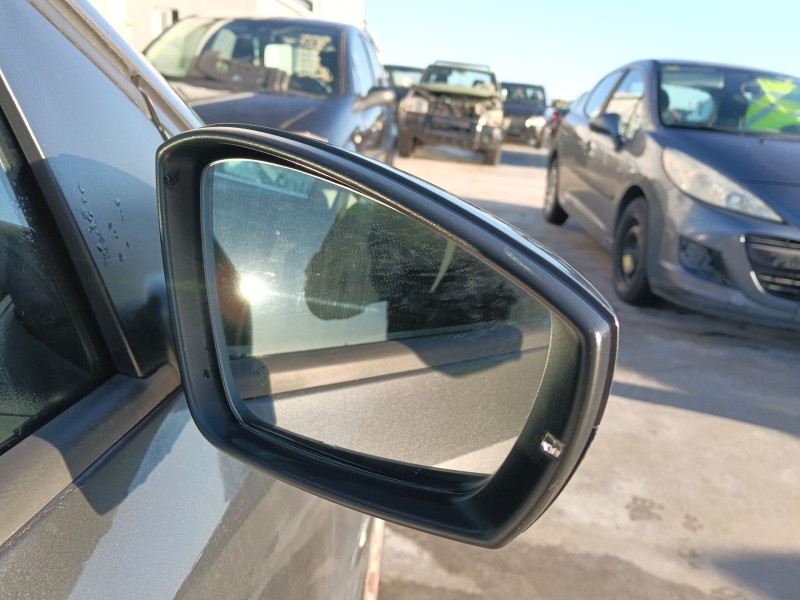 Recambio de retrovisor derecho para volkswagen polo v (6r1, 6c1) 1.4 tdi referencia OEM IAM   