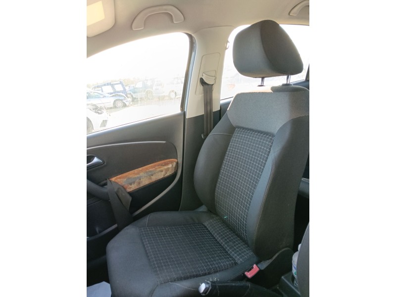 Recambio de asiento delantero derecho para volkswagen polo v (6r1, 6c1) 1.4 tdi referencia OEM IAM   