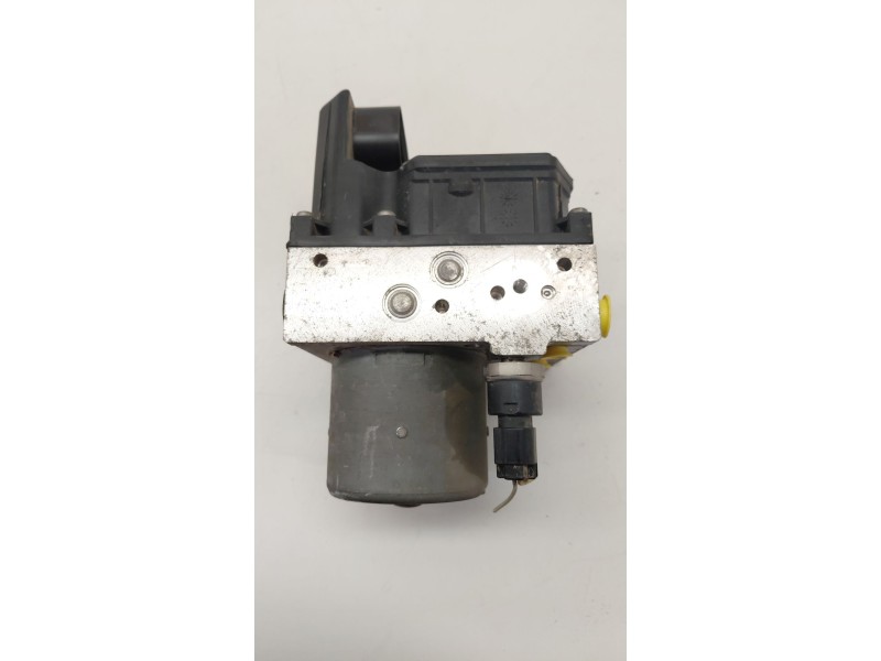 Recambio de abs para toyota avensis sedán (_t25_) 1.8 (zzt251_) referencia OEM IAM 4454005033  