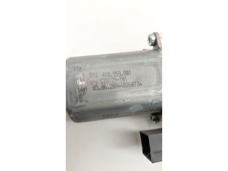 Recambio de motor elevalunas delantero izquierdo para volkswagen arteon (3h7, 3h8) 2.0 tdi referencia OEM IAM 4K0959801  
							