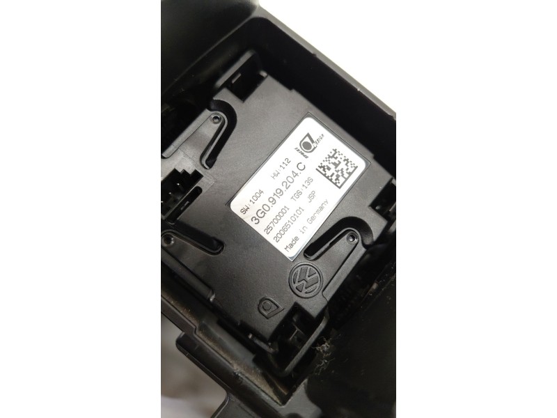 Recambio de rejilla aireadora para volkswagen arteon (3h7, 3h8) 2.0 tdi referencia OEM IAM 3G1858416F  