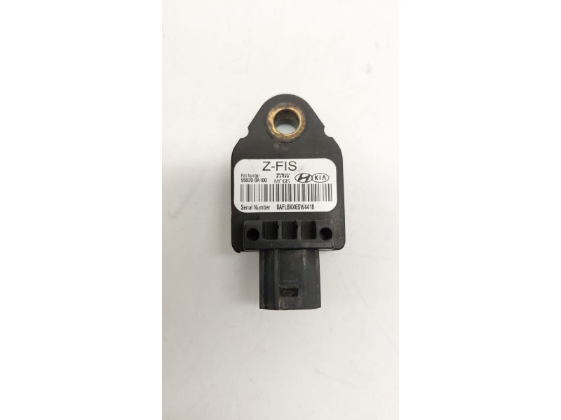 Recambio de sensor para kia cee´d 1.6 crdi cat referencia OEM IAM 959200A100  