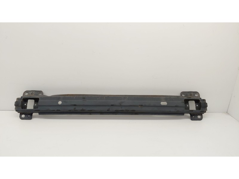 Recambio de refuerzo paragolpes delantero para kia cee´d 1.6 crdi cat referencia OEM IAM 282121H110  