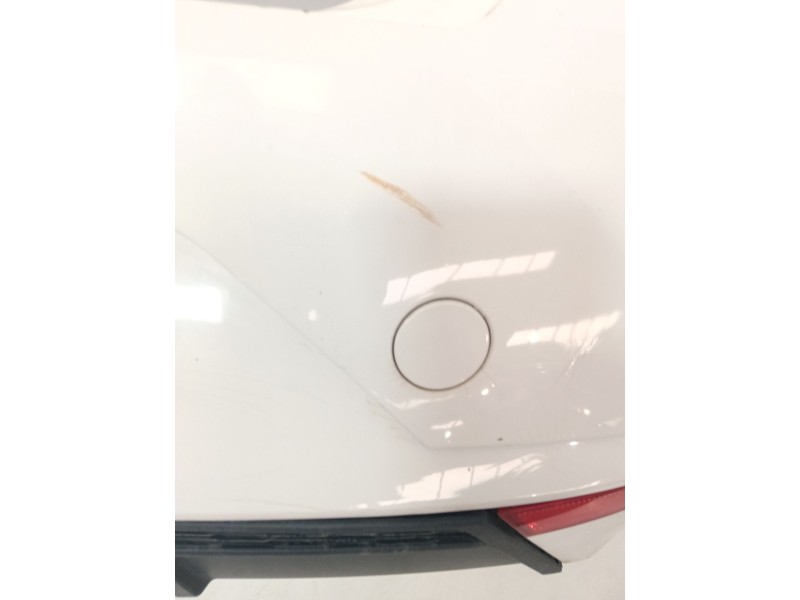 Recambio de paragolpes trasero para seat ibiza v (kj1, kjg) 1.0 mpi referencia OEM IAM   
							