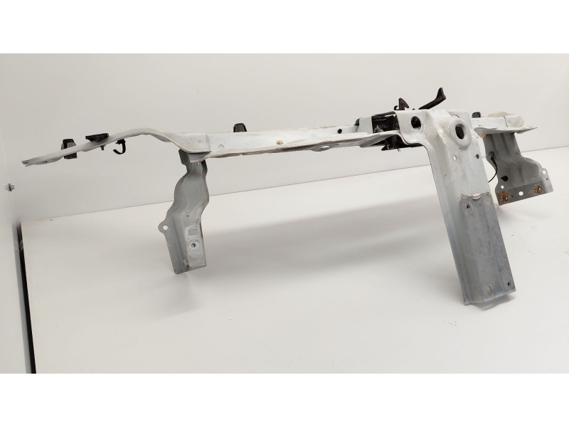 Recambio de refuerzo paragolpes delantero para dacia sandero ii (b8_) tce 90 (b8m1, b8ma) referencia OEM IAM 625129085R  