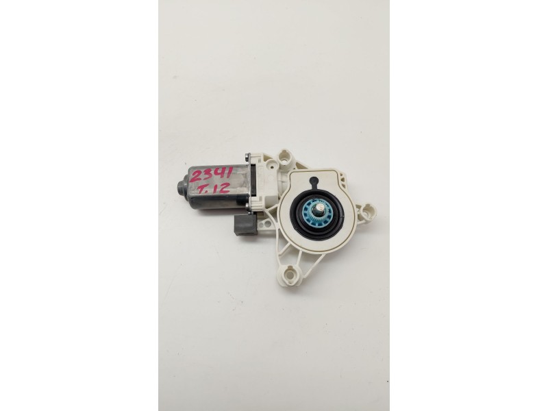 Recambio de motor elevalunas trasero izquierdo para volkswagen arteon (3h7, 3h8) 2.0 tdi referencia OEM IAM 4K0959802  
							