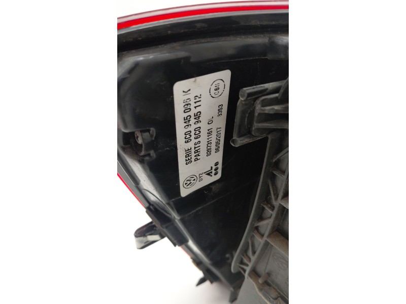 Recambio de piloto trasero derecho para volkswagen polo v (6r1, 6c1) 1.4 tdi referencia OEM IAM   