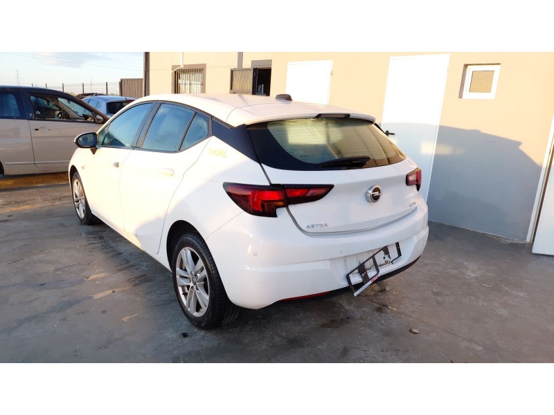 opel astra k (b16) del año 2018