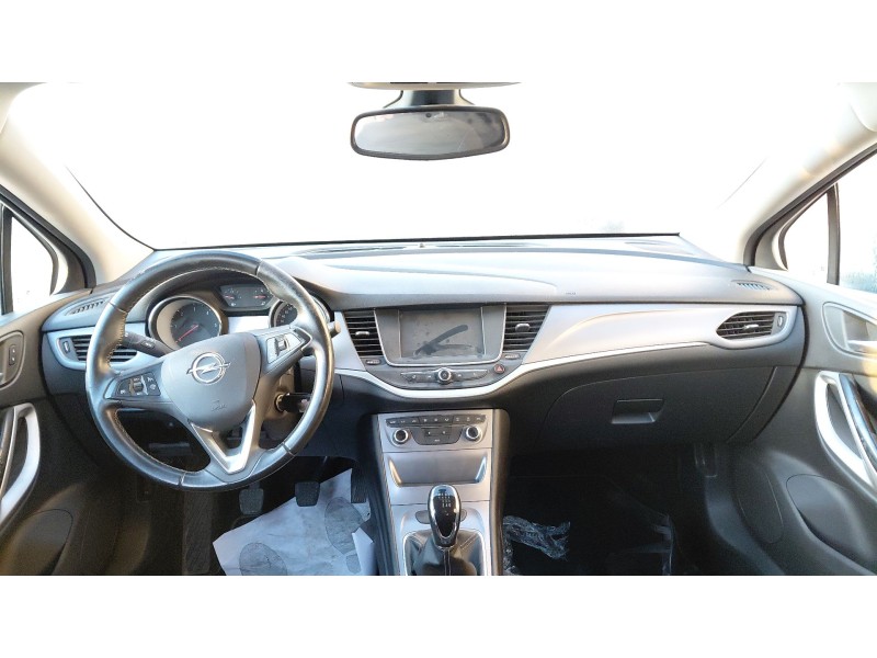 opel astra k (b16) del año 2018