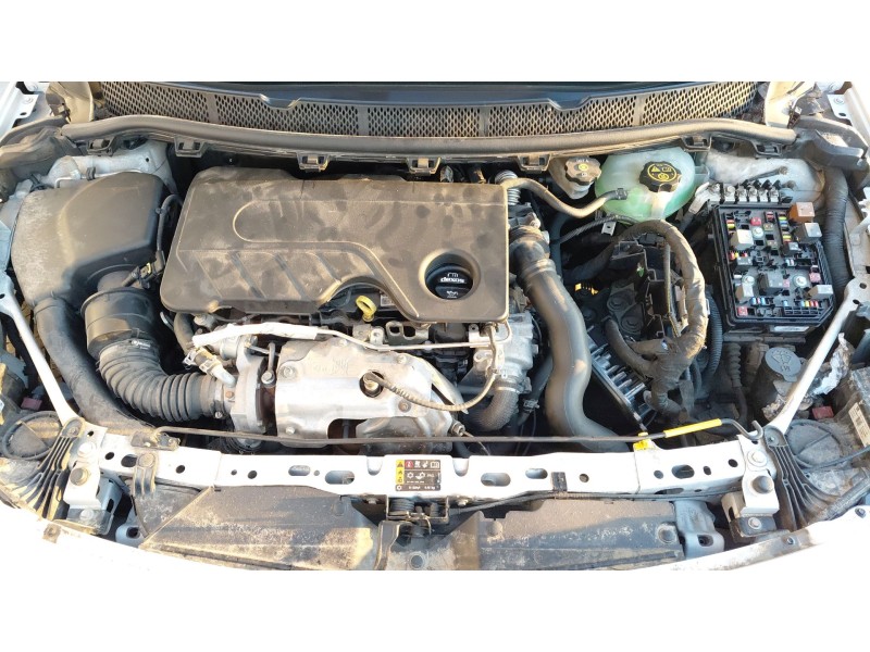 opel astra k (b16) del año 2018
							