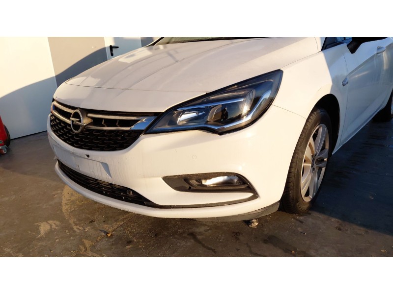 Recambio de paragolpes delantero para opel astra k (b16) 1.6 cdti (68) referencia OEM IAM   