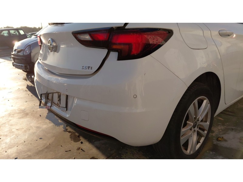 Recambio de paragolpes trasero para opel astra k (b16) 1.6 cdti (68) referencia OEM IAM   
							