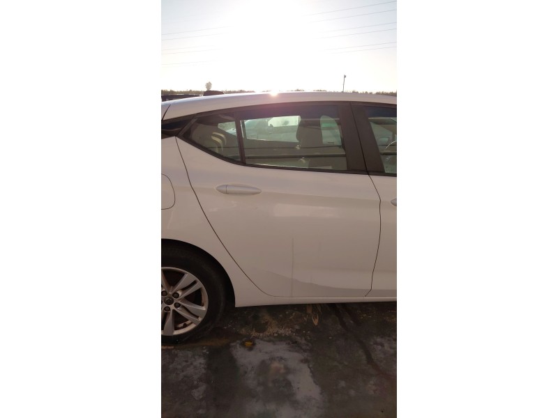 Recambio de puerta trasera derecha para opel astra k (b16) 1.6 cdti (68) referencia OEM IAM   
							