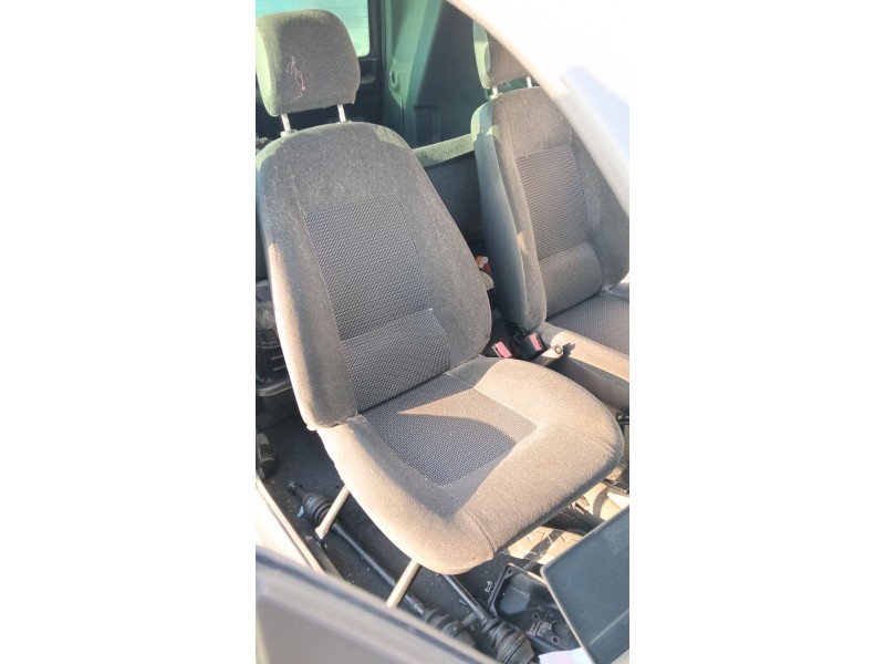 Recambio de asiento delantero izquierdo para aixam crossline 0.4 referencia OEM IAM   