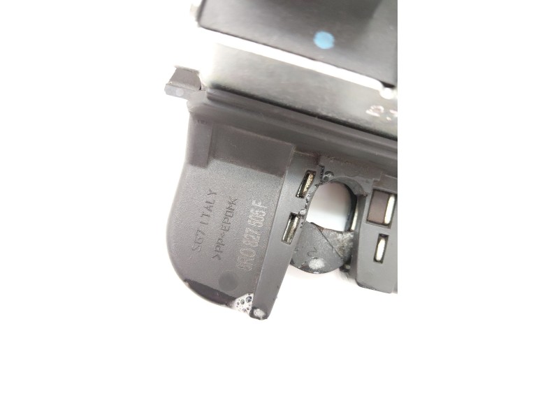 Recambio de cerradura maletero / porton para volkswagen polo v (6r1, 6c1) 1.4 tdi referencia OEM IAM 6R0827505F  