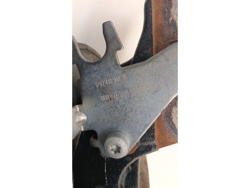 Recambio de mangueta delantera izquierda para citroën c4 picasso 1.6 hdi 115 cv referencia OEM IAM G0749028870  
							