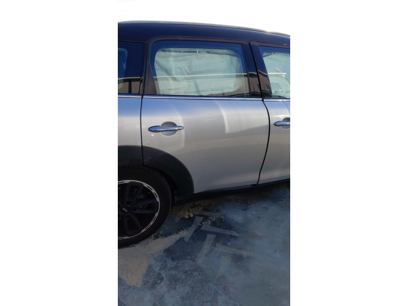 Recambio de puerta trasera derecha para mini mini countryman (r60) one d referencia OEM IAM   