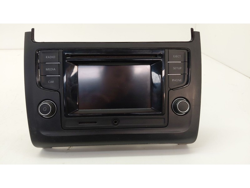 Recambio de sistema audio / radio cd para volkswagen polo v (6r1, 6c1) 1.4 tdi referencia OEM IAM 6C0035869B  
							
