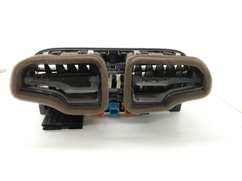 Recambio de rejilla aireadora para volkswagen polo v (6r1, 6c1) 1.4 tdi referencia OEM IAM 6C0819728B  