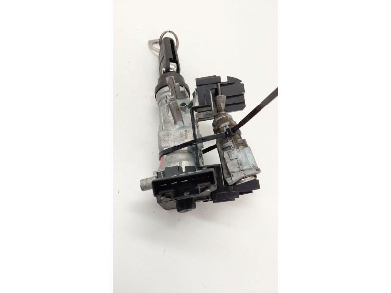 Recambio de conmutador de arranque para volkswagen polo v (6r1, 6c1) 1.4 tdi referencia OEM IAM 1K0905851  
							