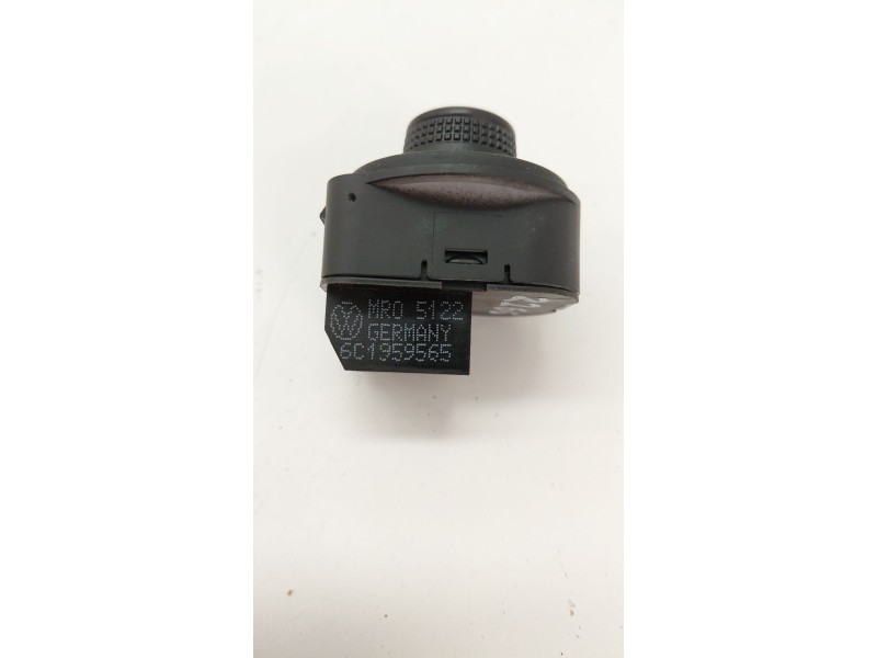 Recambio de mando retrovisor para volkswagen polo v (6r1, 6c1) 1.4 tdi referencia OEM IAM 6C1959565  