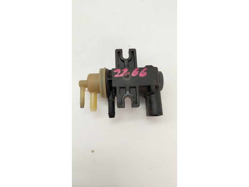 Recambio de valvula aire adicional para volkswagen polo v (6r1, 6c1) 1.4 tdi referencia OEM IAM 1K0906627B  
							