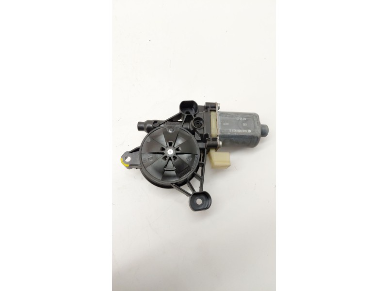 Recambio de motor elevalunas delantero derecho para skoda superb iii (3v3) 2.0 tdi referencia OEM IAM 5Q0959802B  
							