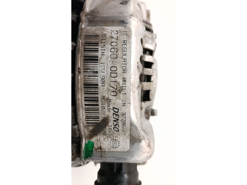 Recambio de alternador para toyota avensis station wagon (_t25_) 1.8 (zzt251_) referencia OEM IAM 270600D10  