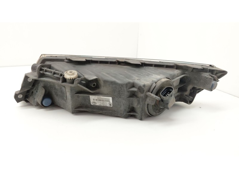 Recambio de faro antiniebla izquierdo para skoda superb iii (3v3) 2.0 tdi referencia OEM IAM 3V0941699  
							