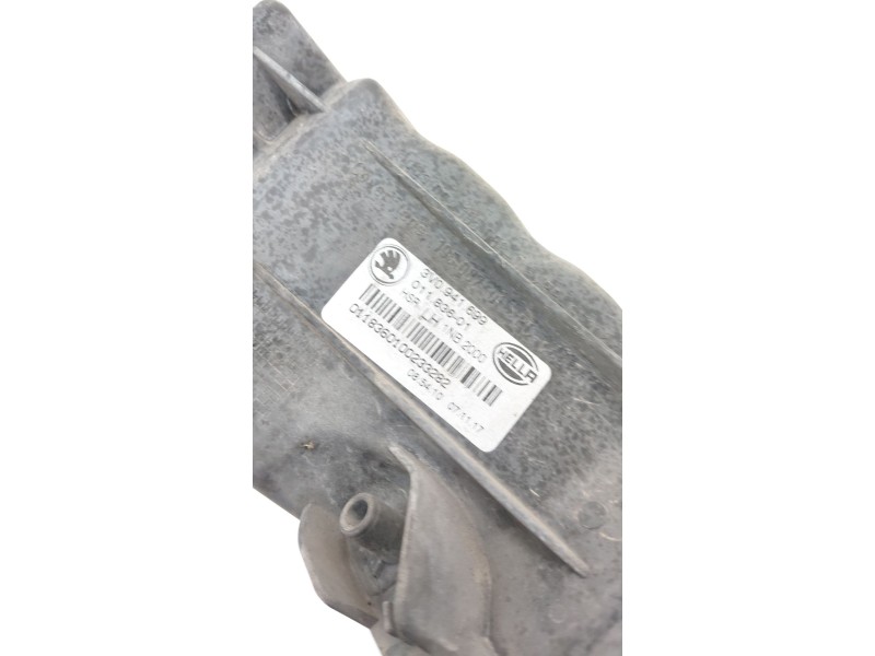 Recambio de faro antiniebla izquierdo para skoda superb iii (3v3) 2.0 tdi referencia OEM IAM 3V0941699  