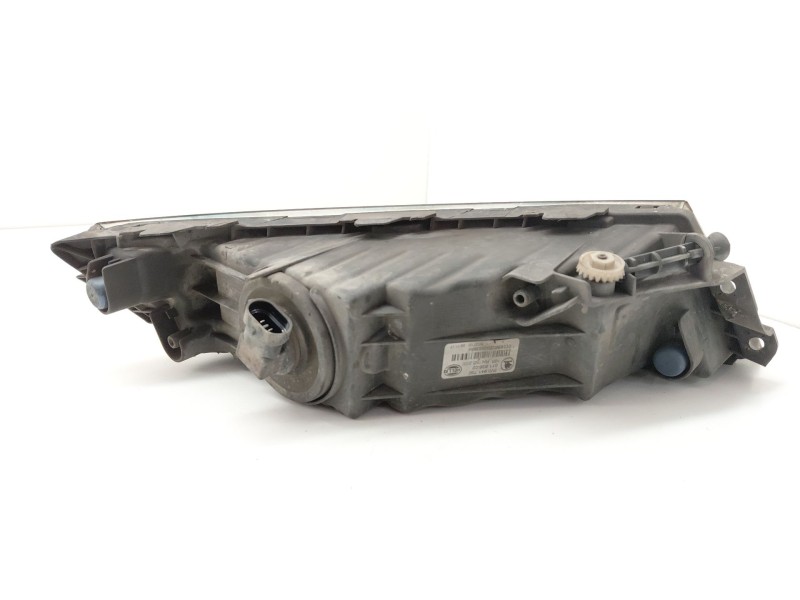 Recambio de faro antiniebla derecho para skoda superb iii (3v3) 2.0 tdi referencia OEM IAM 3V0941700  