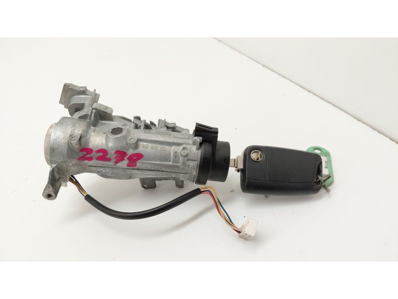 Recambio de conmutador de arranque para skoda superb iii (3v3) 2.0 tdi referencia OEM IAM 1K0905851  
