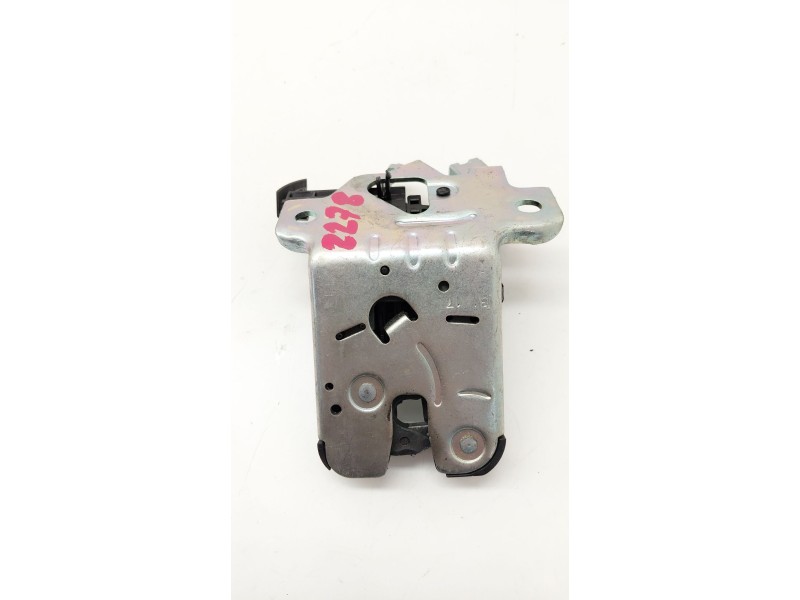 Recambio de cerradura maletero / porton para skoda superb iii (3v3) 2.0 tdi referencia OEM IAM 3V0827505C  