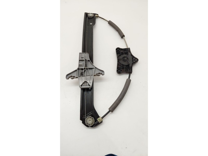 Recambio de elevalunas trasero izquierdo para skoda superb iii (3v3) 2.0 tdi referencia OEM IAM   