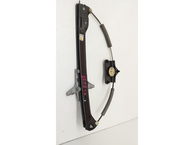 Recambio de elevalunas trasero derecho para skoda superb iii (3v3) 2.0 tdi referencia OEM IAM   