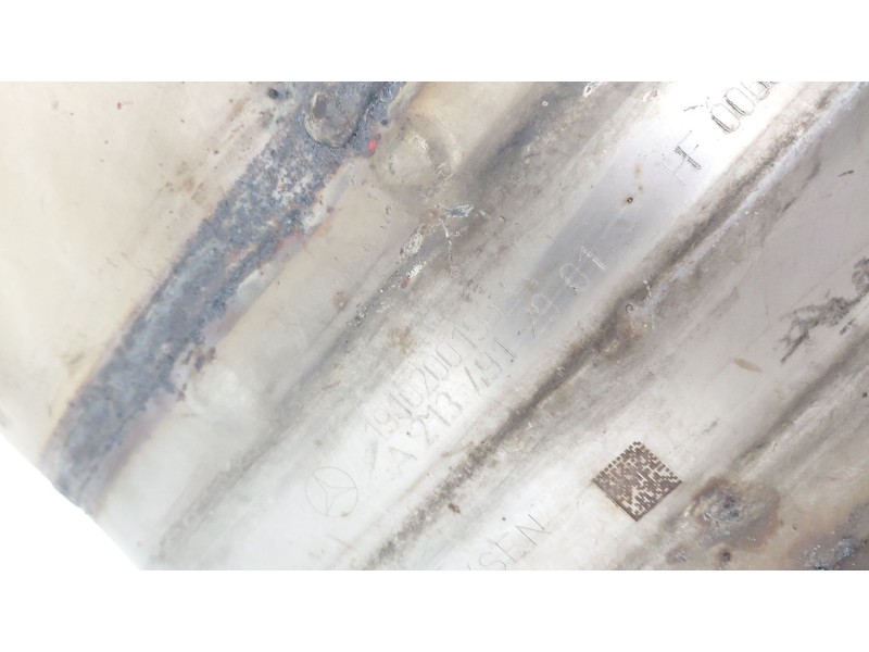 Recambio de catalizador para mercedes-benz clase e descapotable (a238) e 200 (238.442) referencia OEM IAM A2134912901  