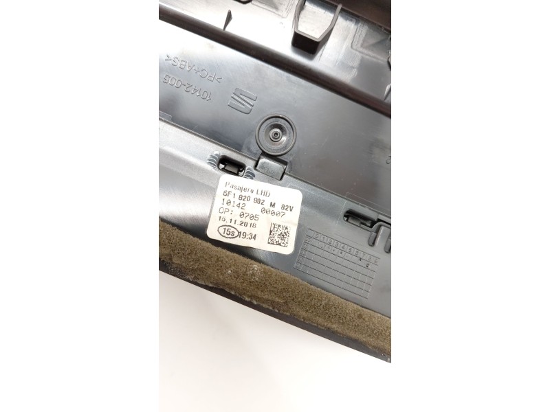 Recambio de rejilla aireadora para seat ibiza v (kj1, kjg) 1.0 mpi referencia OEM IAM   
							