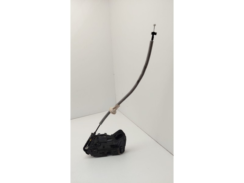 Recambio de cerradura puerta delantera derecha para seat ibiza v (kj1, kjg) 1.0 mpi referencia OEM IAM 5TB837016A  