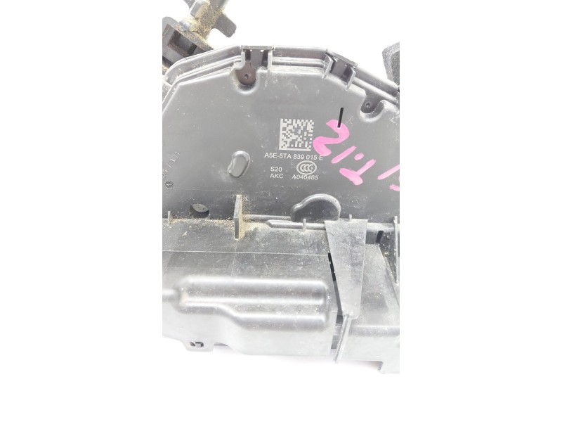 Recambio de cerradura puerta trasera izquierda para seat ibiza v (kj1, kjg) 1.0 mpi referencia OEM IAM 5TA839015E  
							