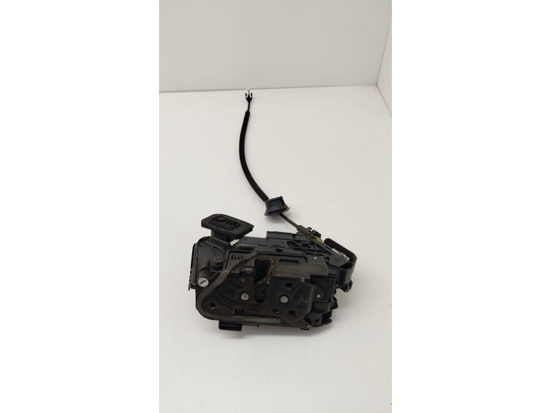 Recambio de cerradura puerta trasera izquierda para seat ibiza v (kj1, kjg) 1.0 mpi referencia OEM IAM 5TA839015E  