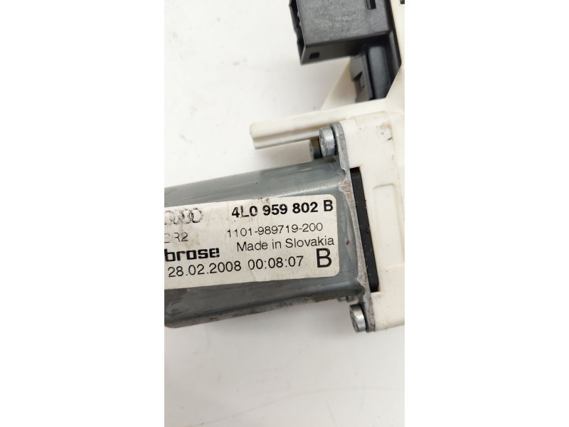 Recambio de motor elevalunas delantero derecho para audi q7 (4lb) 4.2 tdi quattro referencia OEM IAM 4L0959802B  