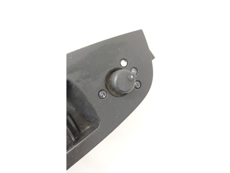 Recambio de mando elevalunas delantero izquierdo para audi q7 (4lb) 4.2 tdi quattro referencia OEM IAM 4L1867171  