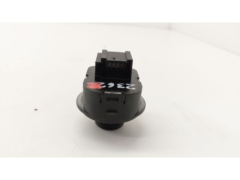 Recambio de mando retrovisor para volkswagen polo v (6r1, 6c1) 1.4 tdi referencia OEM IAM 6C1959565  
							