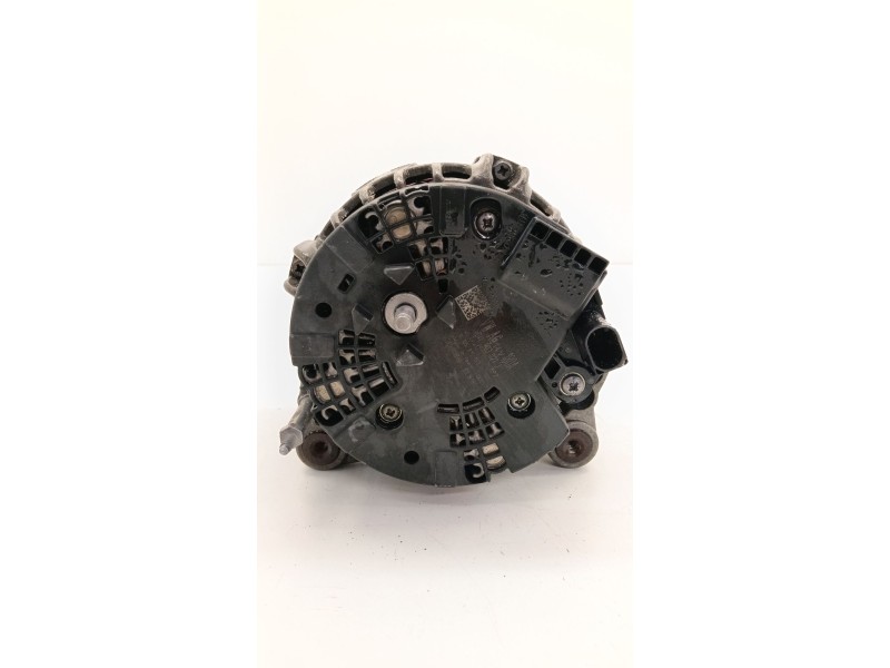 Recambio de alternador para volkswagen arteon (3h7, 3h8) 2.0 tdi referencia OEM IAM 04L903021J  