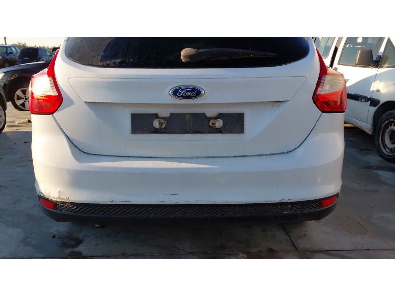 Recambio de paragolpes trasero para ford focus iii sedán 1.0 ecoboost referencia OEM IAM   